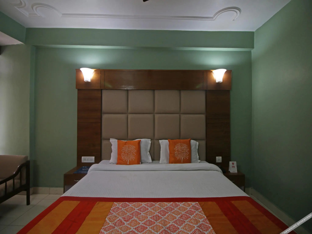 OYO 5922 Hotel Charlene