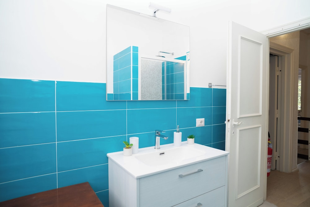 Villa vintage a 100m dal mare, relax a Terracina