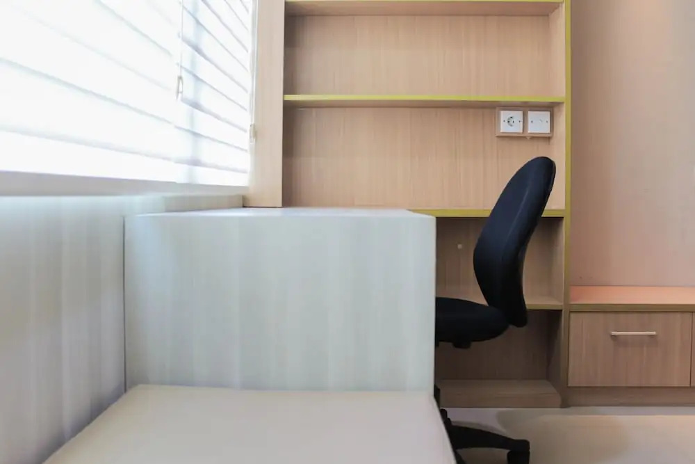 Direct Access to Shopping Mall Studio Apartment at U Residence