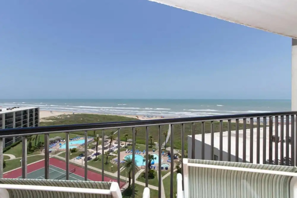 Saida IV Condominium 901
