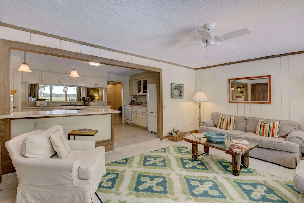 2204 Ocean Road by Hodnett Cooper