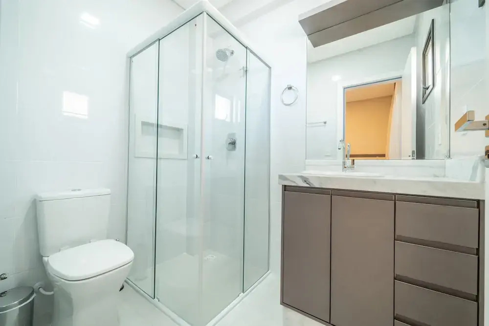 864 - Aluguel Apartamento em Bombinhas