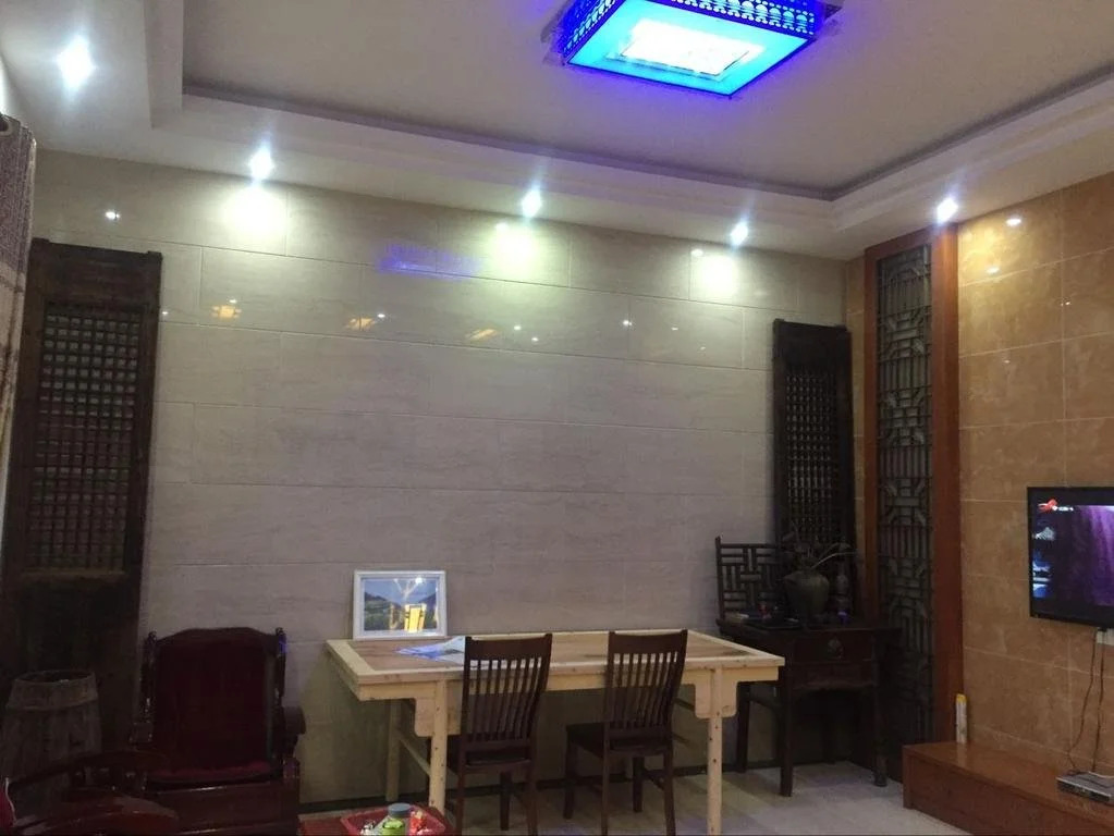 Wu Yuan Teacher Zha Family Inn