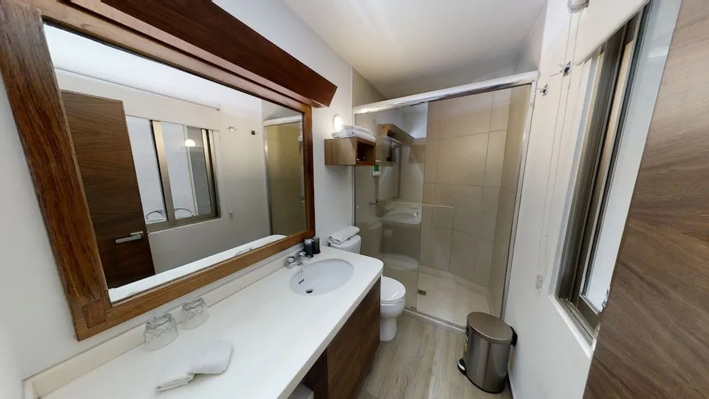 Tokio Suites