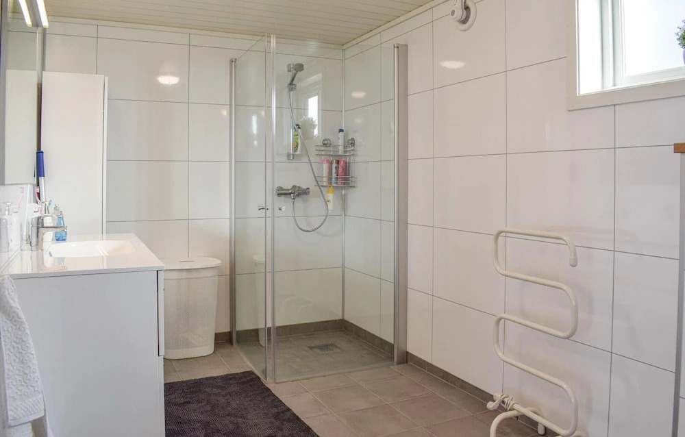 Gorgeous Home In Jørpeland With House Sea View