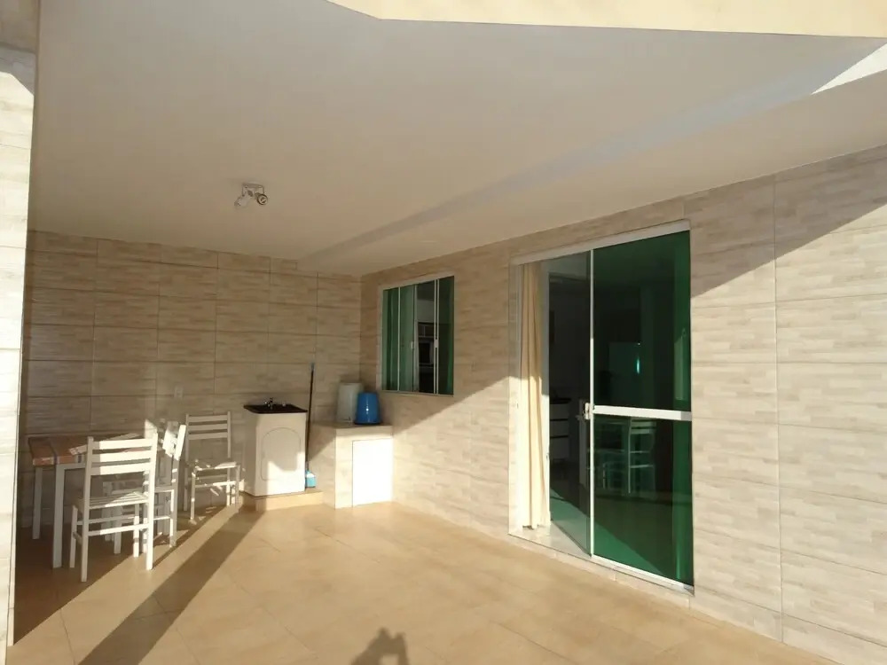 House 200m From the Sea - 9