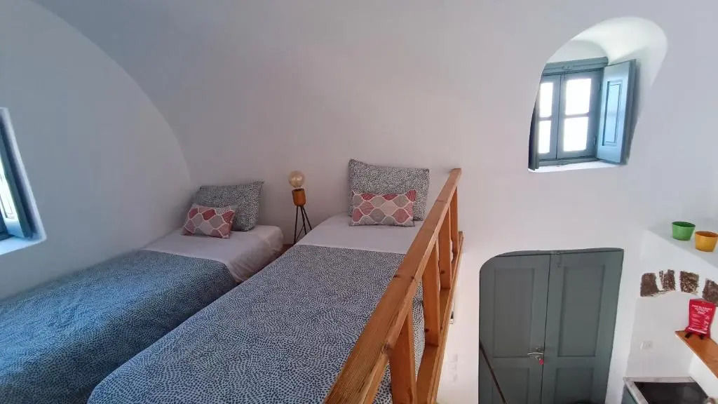 Elias Cave House 270o Caldera View Oia