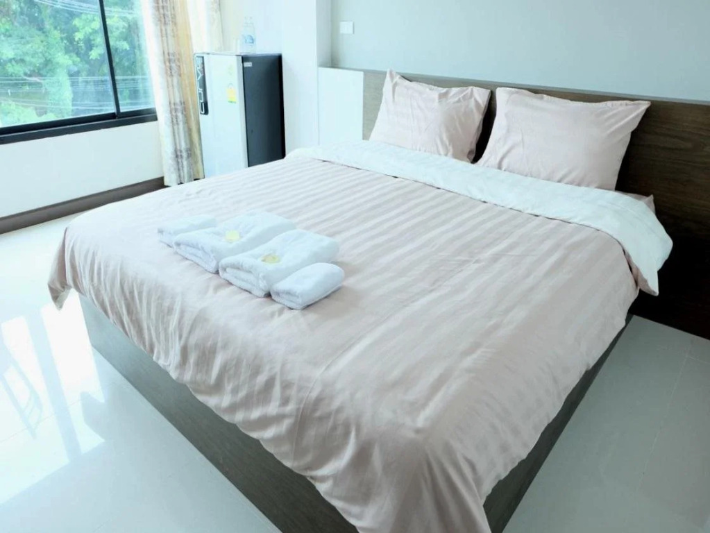 Charoenporn Hotel(เจริญพร แกรนด์ โฮเต็ล)