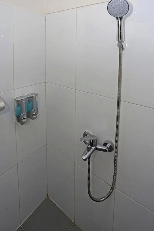 OYO 92717 Tjokro 3