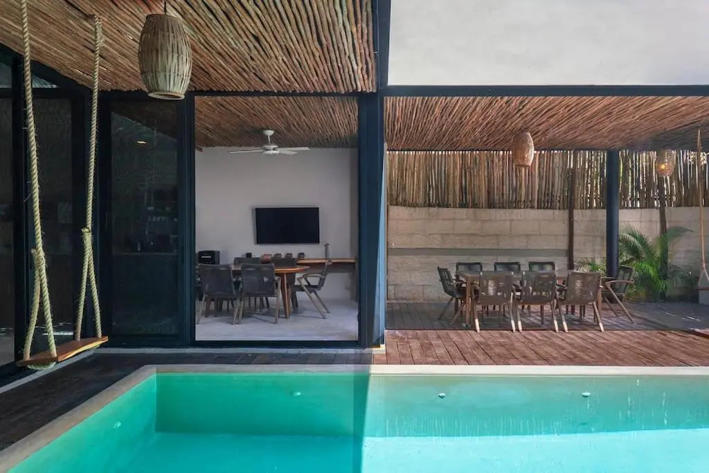 VILLA KINICH: Best Villa in Aldea Zama with Chef and Spa 4BR 11PPL