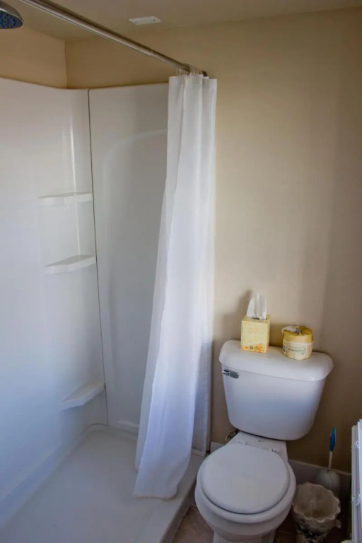 Carisbrooke Inn Bed & Breakfast