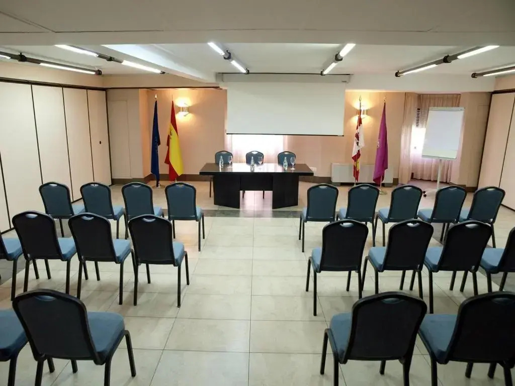 Hotel Sercotel Cuatro Postes