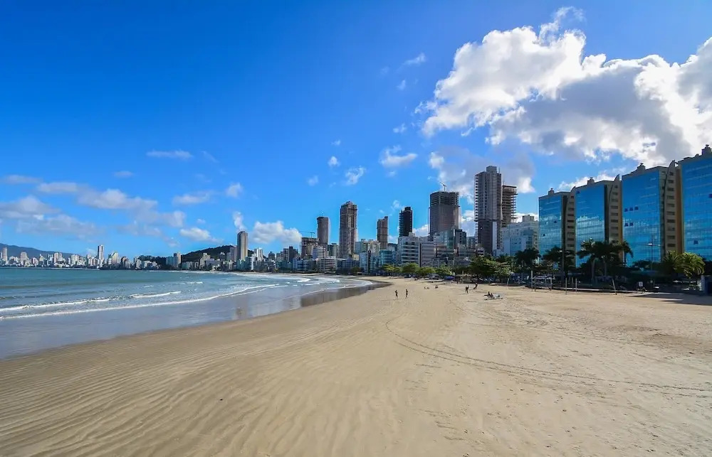 Aconchego em Itapema a 30 metros do Mar