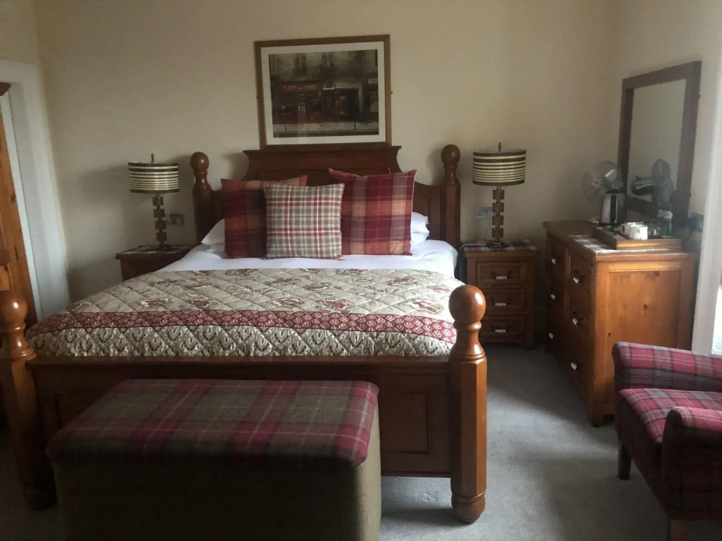 Redcliffe Hotel