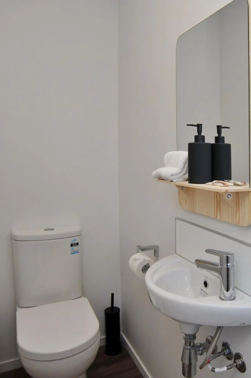 Parlane Apartment 3