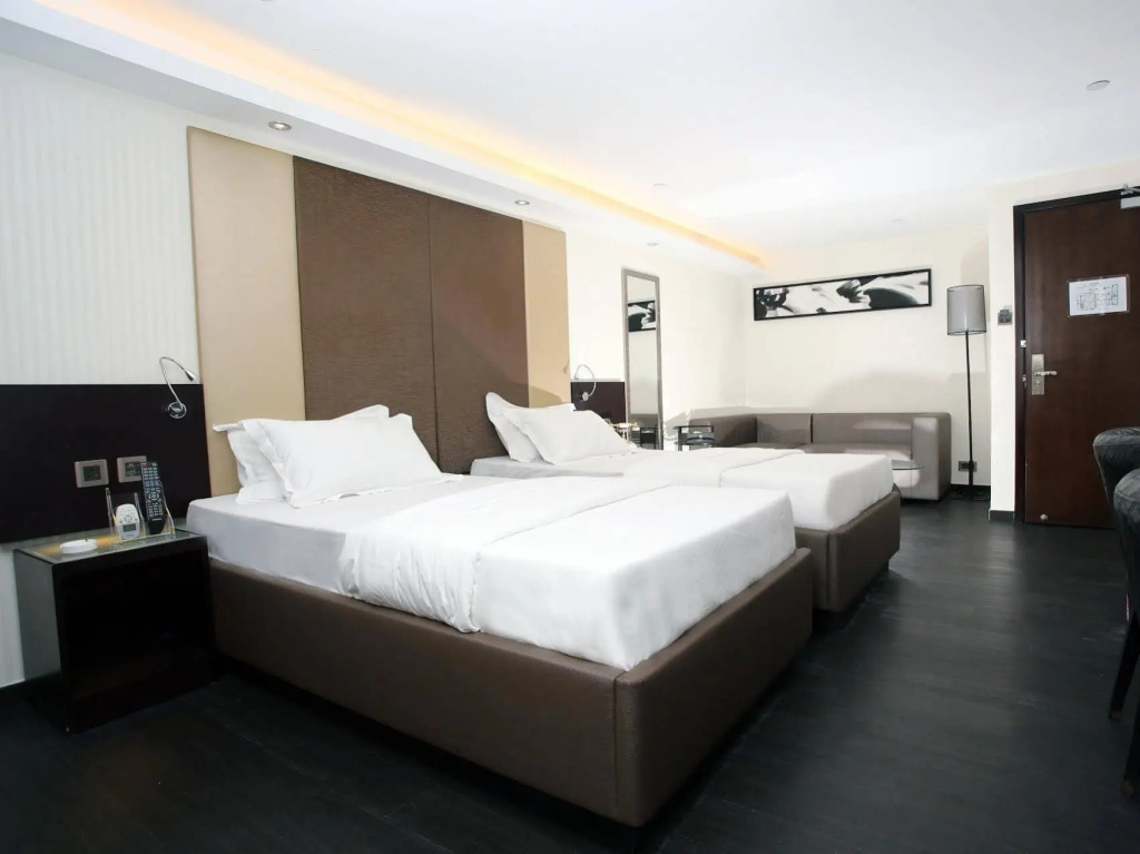 The Ten Hotel