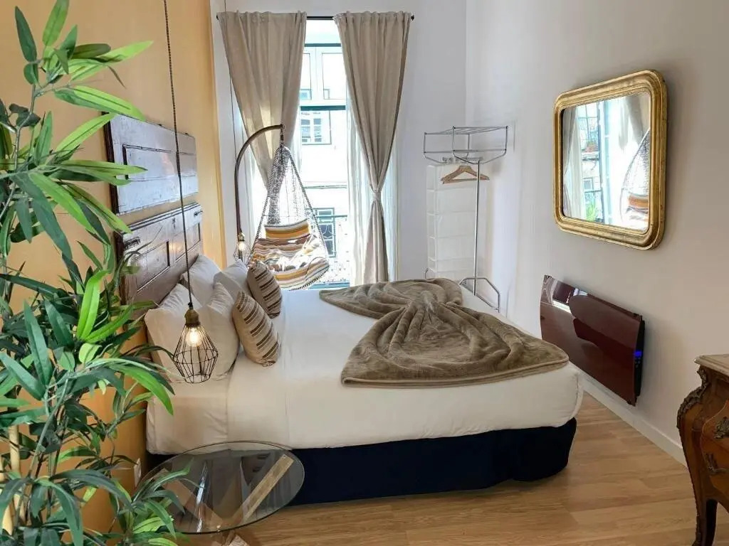 Old Town Lx Suites