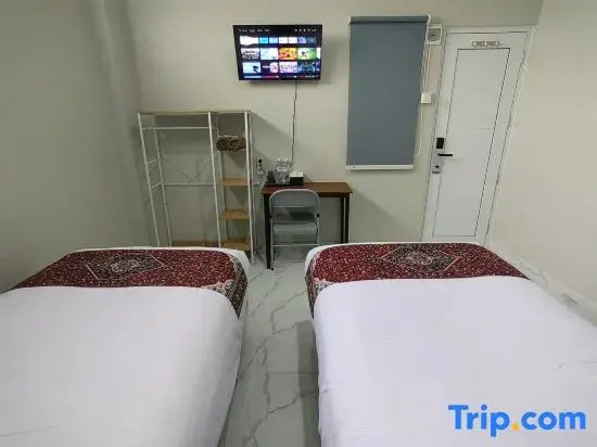 Joy Hotel