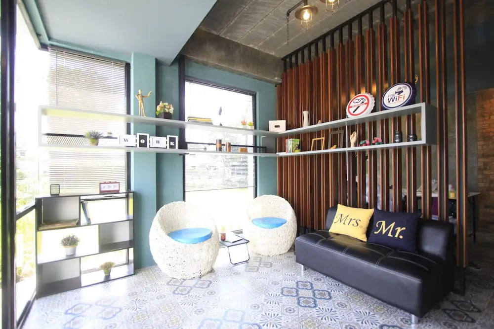 The Nichehome Waterside Living