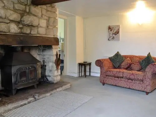 Hydehill Cottage