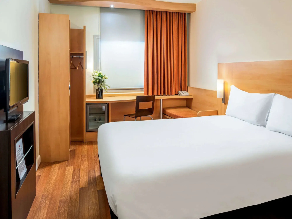 Ibis Izmir Alsancak