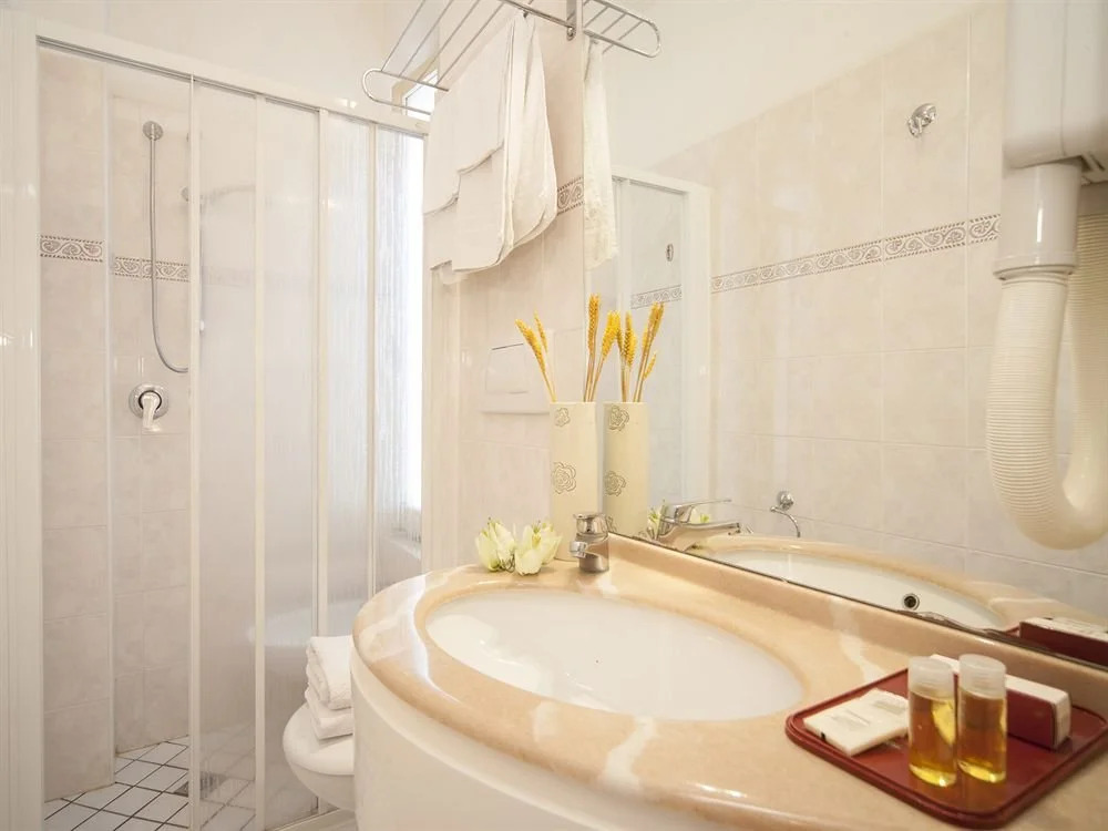 Hotel Aquila DOro