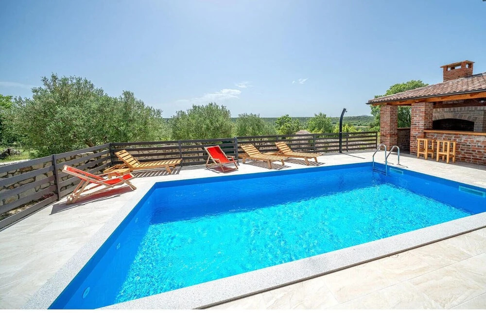 Stunning Home in Ladevci With 4 Bedrooms, Wifi and Outdoor Swimming Pool