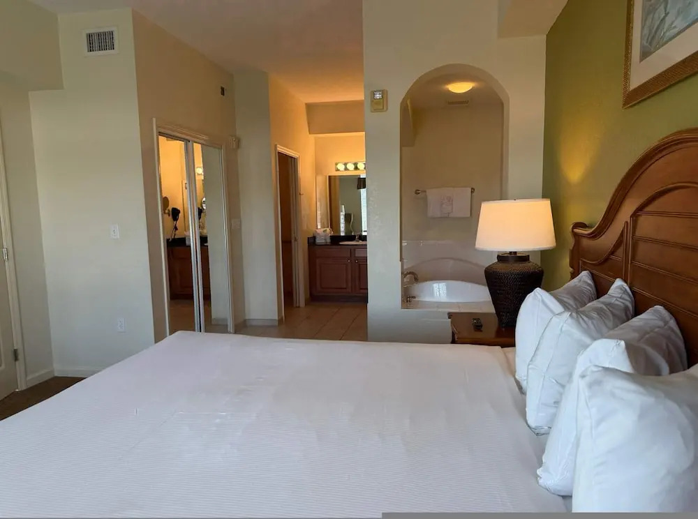 2bed 2bath Near Disney Piratepool Spa Balcony