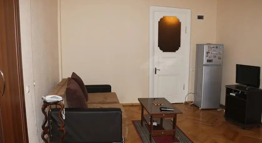 Apartment Charel na Ingorokva