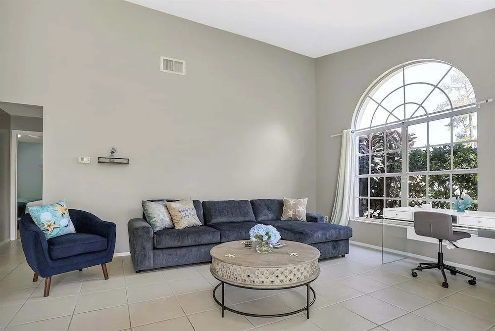 4716-4-ww-blend of Relaxation and Convenience