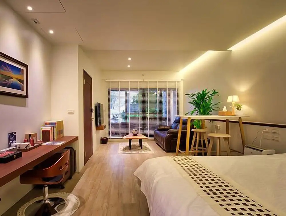 The Sunbeam Hideaway B&B