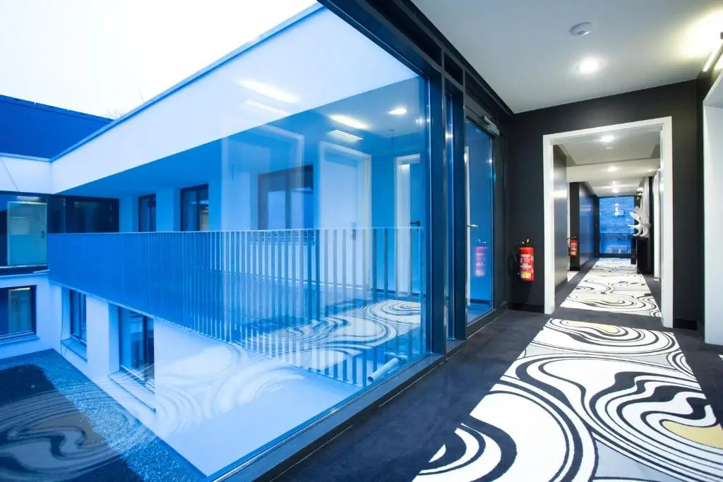 Digital Hotel Kronjuwel by BRIGHT Waldkirch - Self Check-In I NIRO