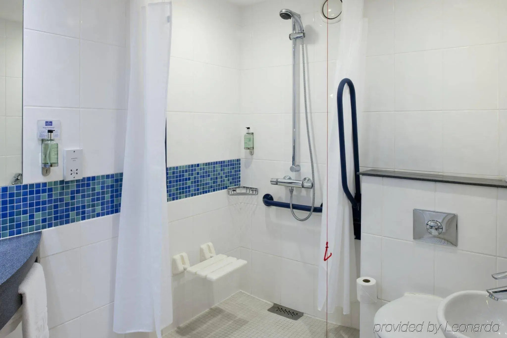 Holiday Inn Express Glasgow City Theatreland by IHG