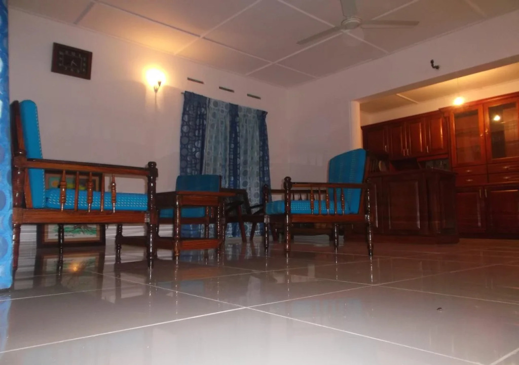 Villa 49 hotel beds - Hikkaduwa