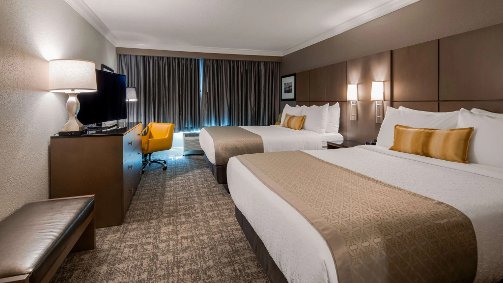Cottonwood Airport & Expo Hotel Louisville