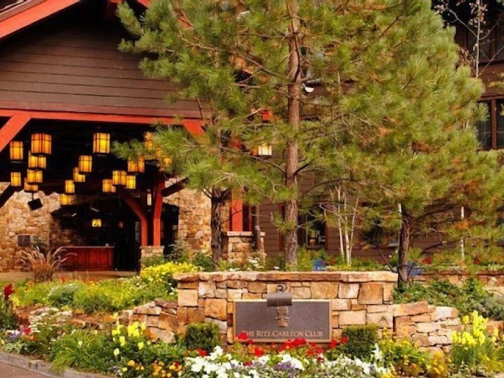 Aspen Ritz Carlton Premier 03