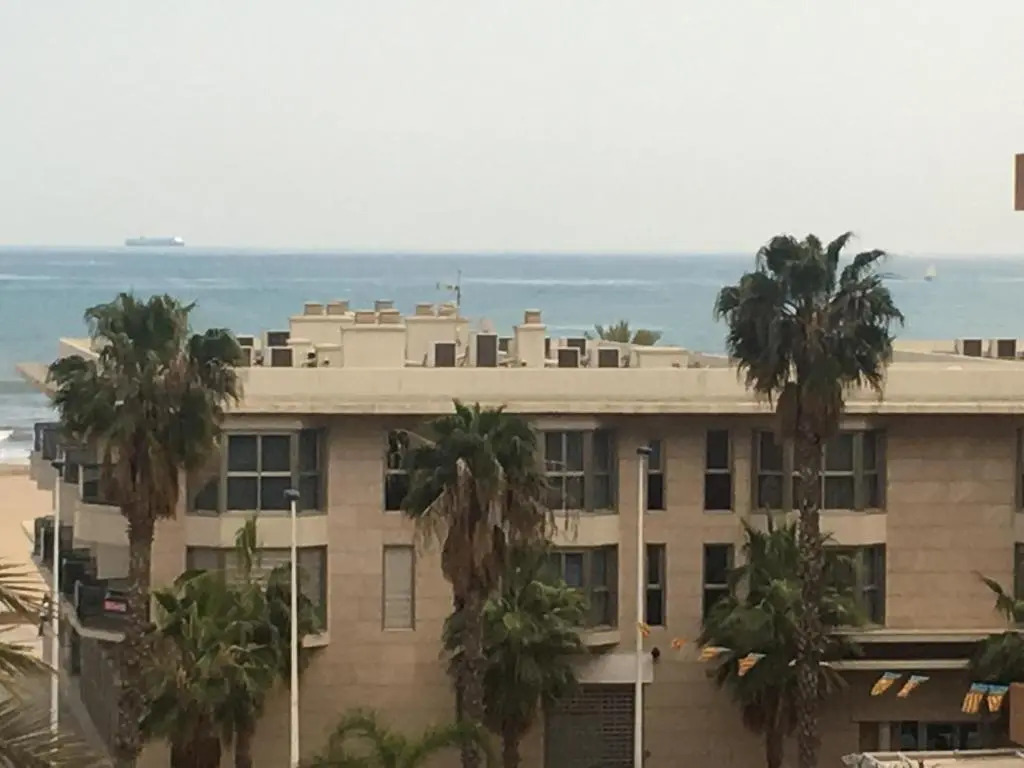 City Valencia Beach 360