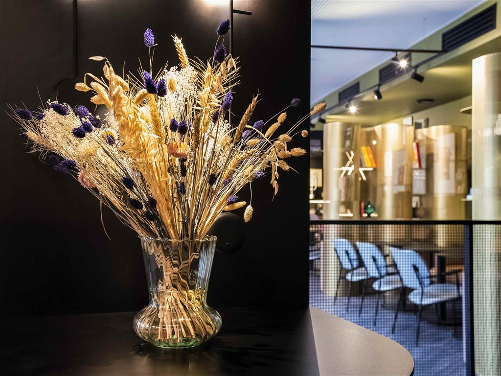 TRIBE Paris Batignolles