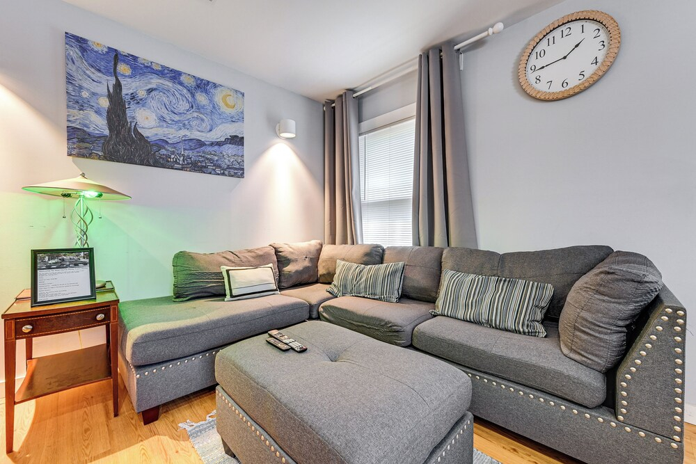 4 Mi to Hyde Park Village! Modern Escape w/ Yard
