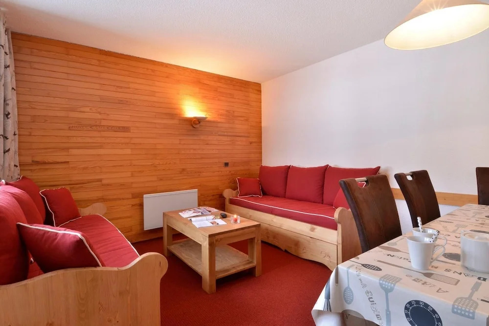 Residence Saintjacques Two-roomed Apartment in the Resort Center for 5 People Cb44