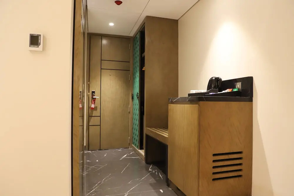 The Cruze Premium Boutique Hotel