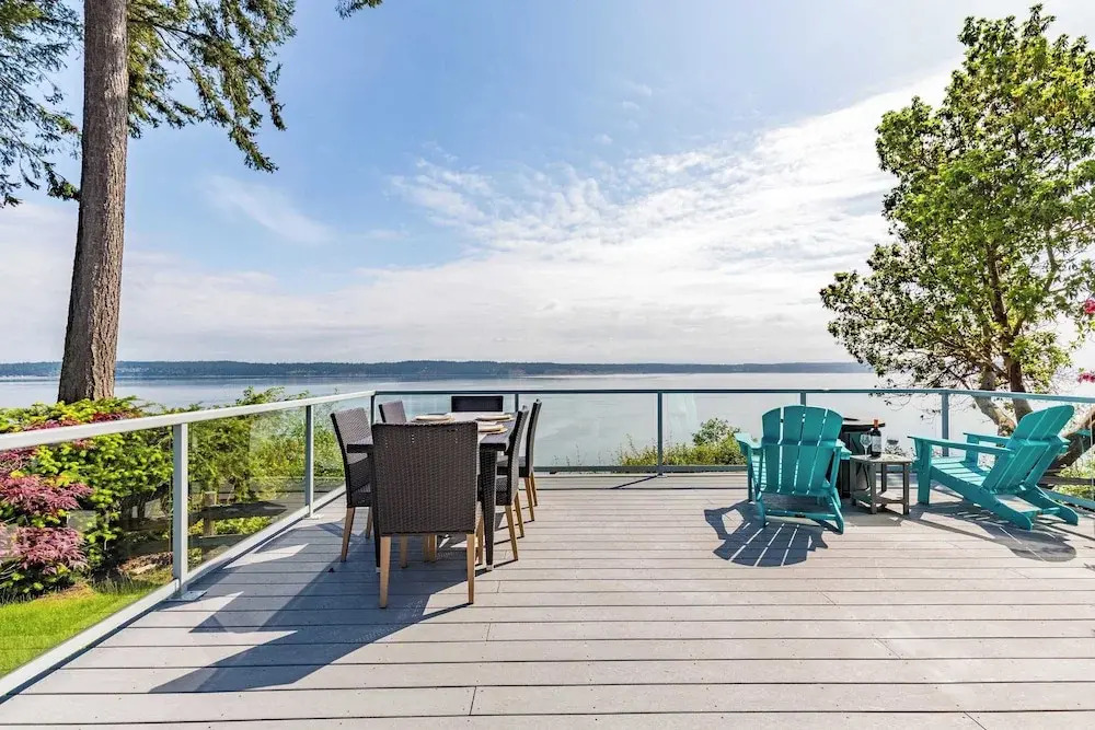 Whidbey Island Waterfront Home With Hot Tub & Sunset Views Saratoga Vista by Avantstay