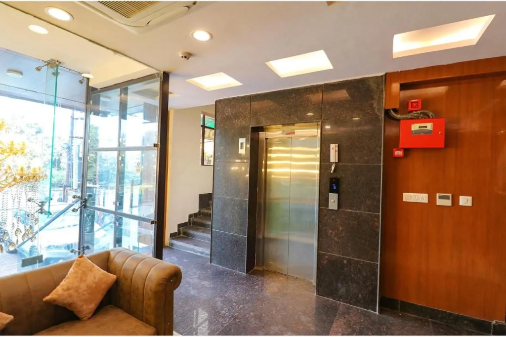 FabHotel Corporate Stay