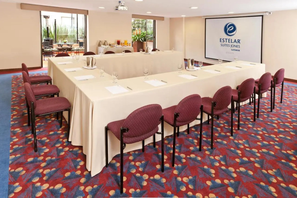 Hotel Estelar Suites Jones
