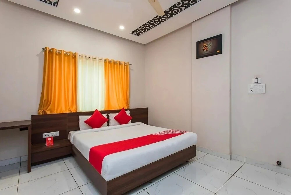 Hotel Nakshtra inn