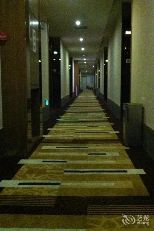 Heyuan Business Hotel
