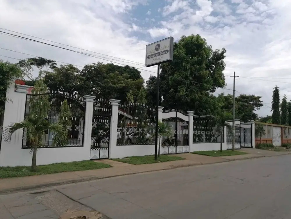 Hotel Casa Blanca