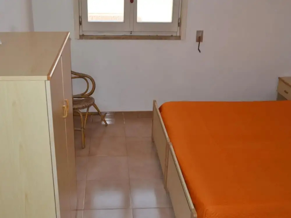 Cosy Apartment Near The Beach With Balcony - Pets Allowed