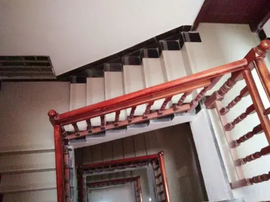 Sandu Laker Hotel