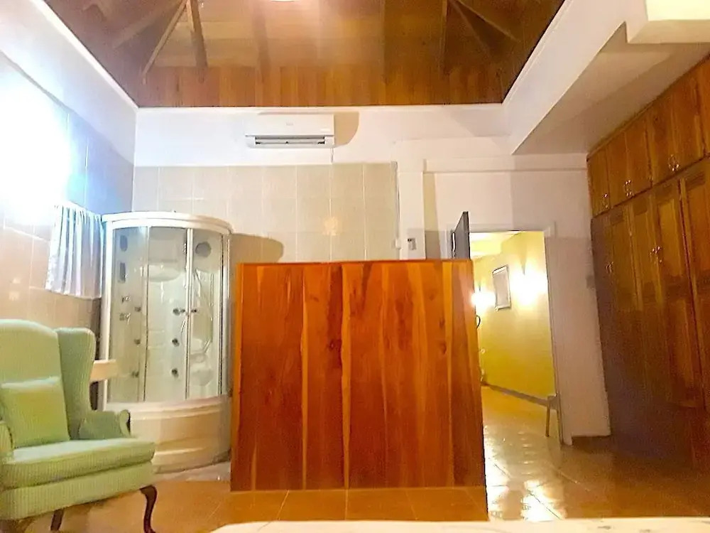 Your Private Get Away on The Hill